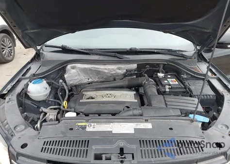 2015 Volkswagen Tiguan S из США, поврежденный, VIN WVGAV7AX3FW593753